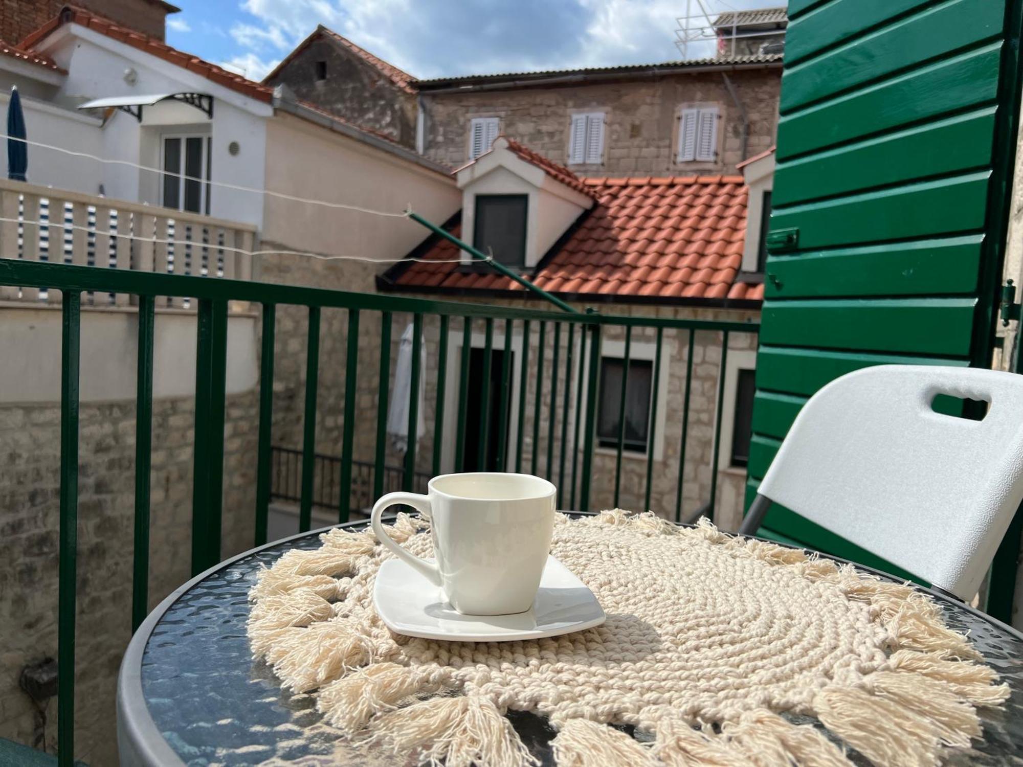 Apartman Lucijan Kaštela Zewnętrze zdjęcie